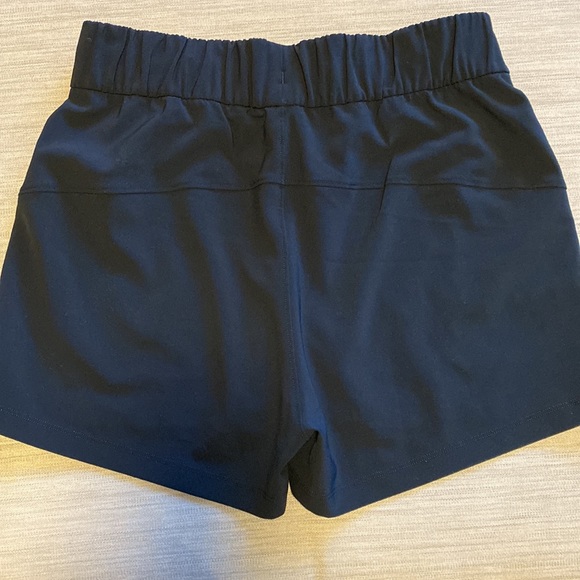 Lululemon shorts - Picture 2 of 7